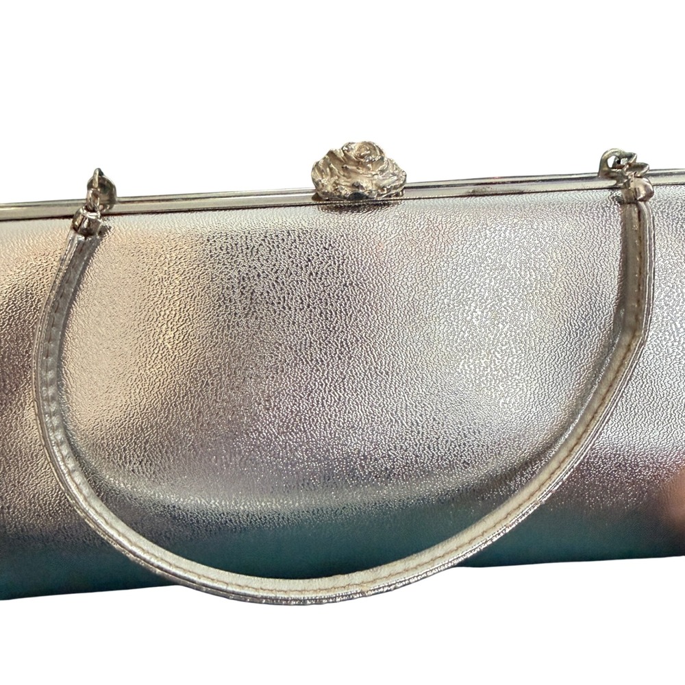 Glamorous Silver Evening Clutch Bag Rose Clasp Kiss Lock‎